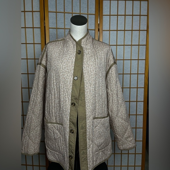 NEW Blank NYC Quilted Reversible Floral Jacket Women's Cream Pink Size XL - Picture 6 of 13